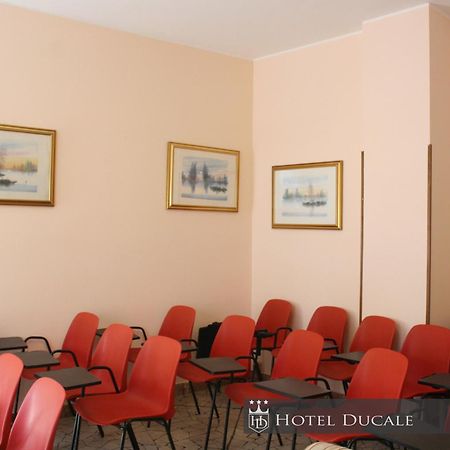 Hotel Ducale วิเจวาโน ภายนอก รูปภาพ